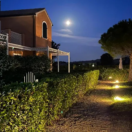 P079 - Porto Recanati, Bilocale Con Corte In Con Piscina Apartment Montarice